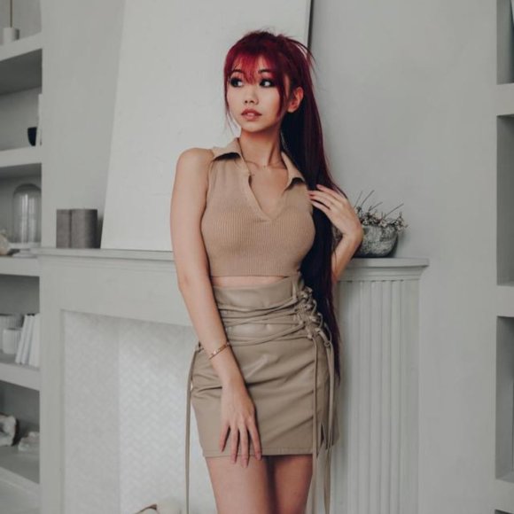 Lychee the Label Choux Ribbed Polo Crop Top Tan - Picture 1 of 2